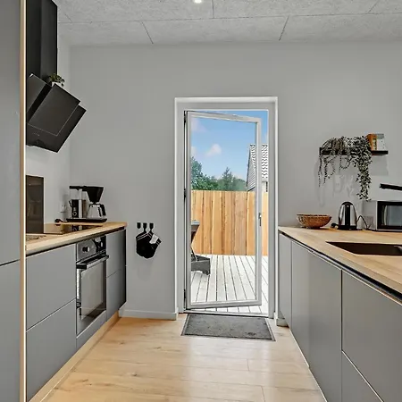 6 Bedroom Cozy In Holiday home