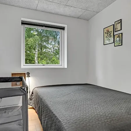 6 Bedroom Cozy In Ferienhaus